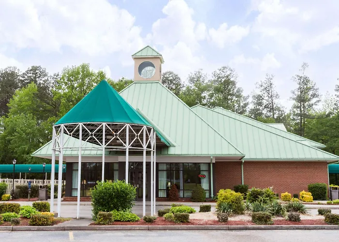 Days Inn By Wyndham Petersburg/South Fort Lee