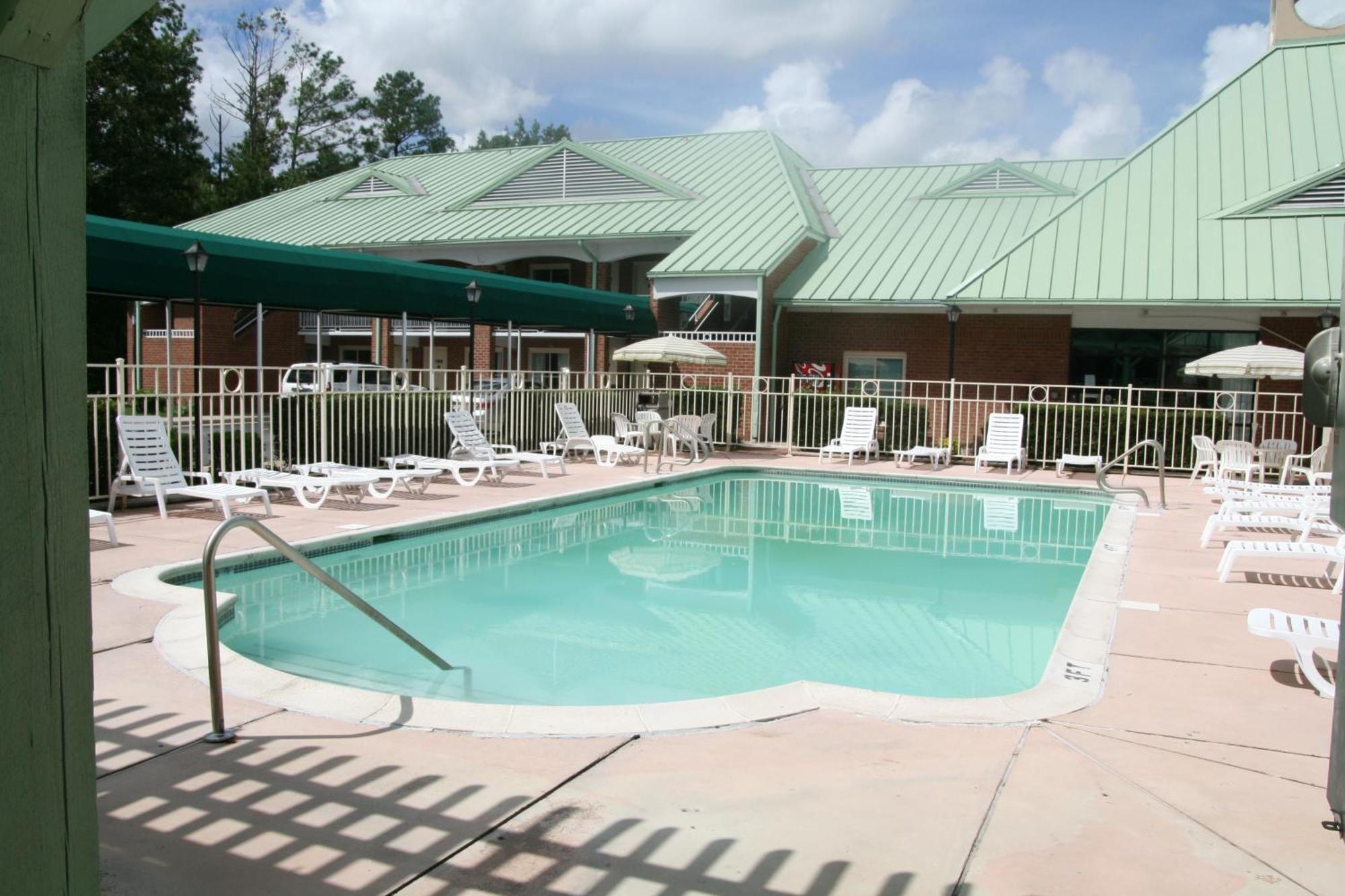 Days By Wyndham Petersburg/south Lee Hotel Petersburg